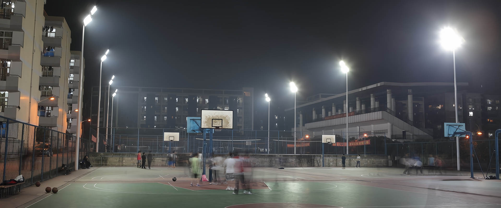 outdoor basketball court lighting