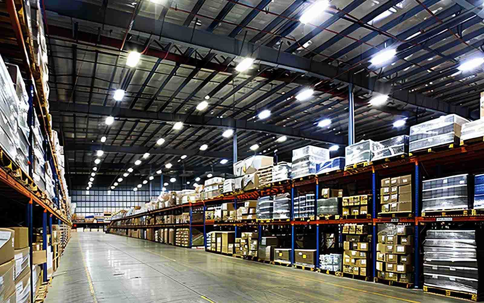 LED high bay light application in Storage