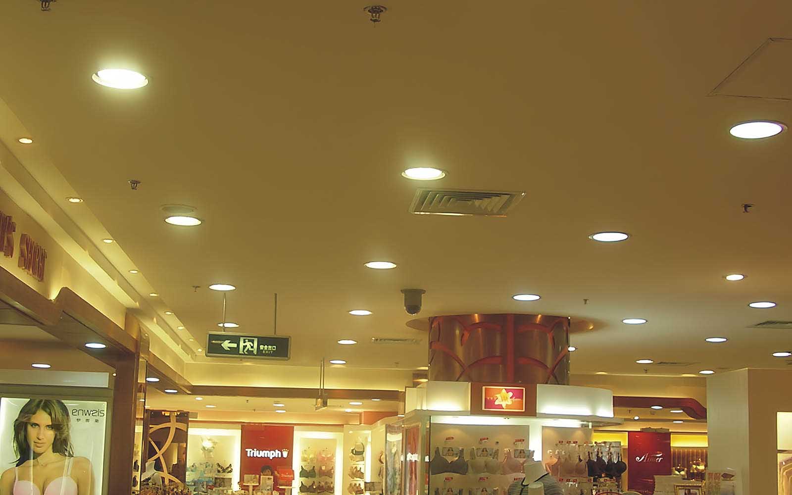 led downlights in shop store